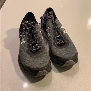 Under Armour Charged Running